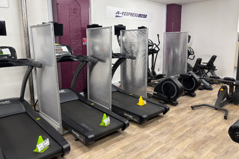 A-1EXPRESS LIGHT 代田橋店